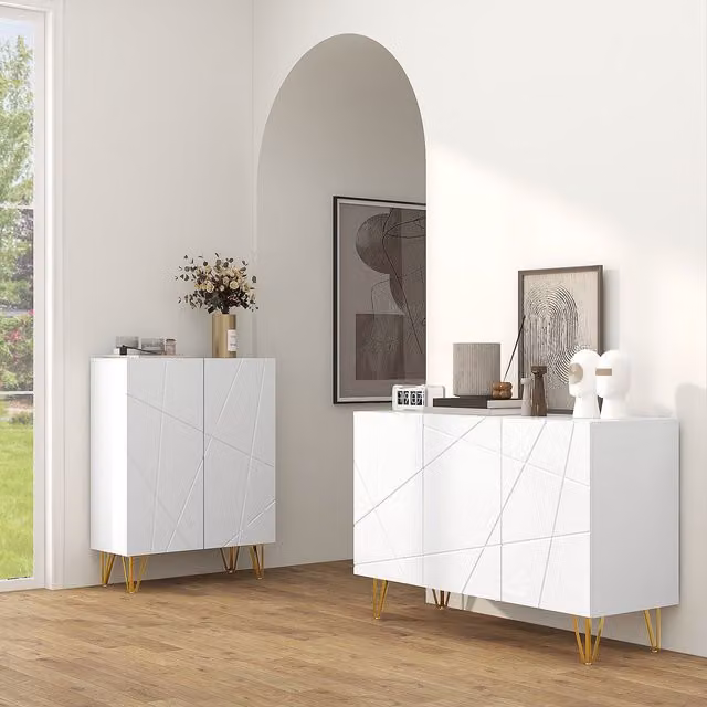 HOMCOM High Gloss Freestanding Sideboard with Adjustable Shelves and Soft-Close Doors in White and Gold – 1