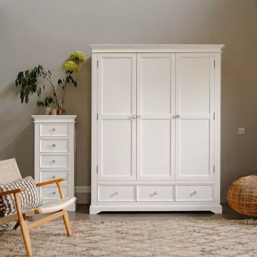 Statement Furniture Gainsborough Triple Wardrobe in White with 3 Doors, 3 Drawers, Hanging Rail and Internal Shelves, H 200 cm x W 160 cm x D 62 cm