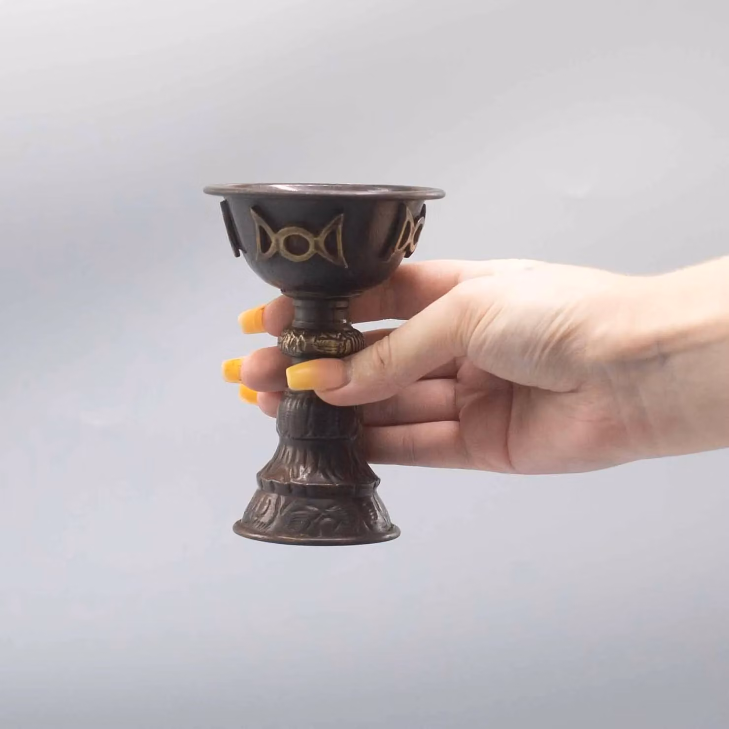 KDMD Antique Copper Ritual Goblet with Triple Moon in Black, H 13 cm x W 8 cm – 2