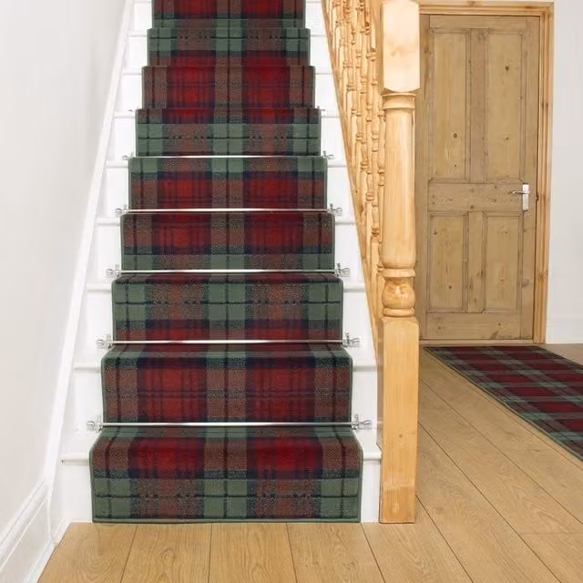 runrug Tartan Stair Runner Carpet in Red, W: 70 cm, L: 660 cm – 1