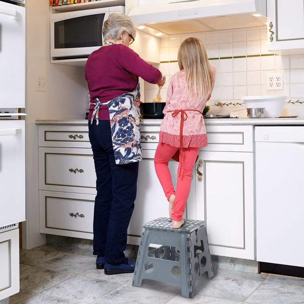 Keplin Heavy Duty Folding Step Stool in Grey – 6