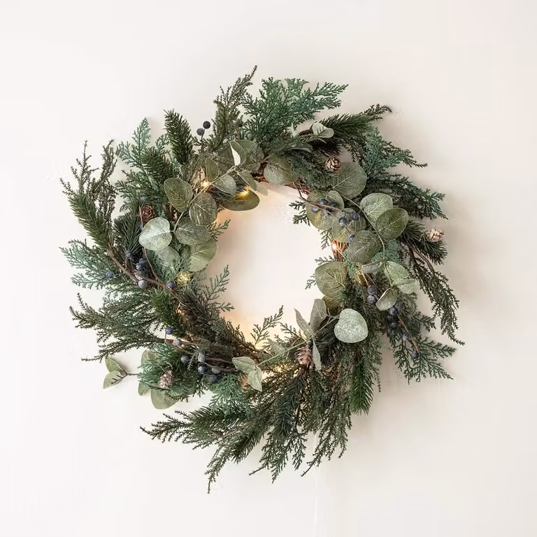 Lights4fun Pre Lit Artificial Berry and Pinecone Christmas Wreath in Green and Blue, Diameter: 40 cm