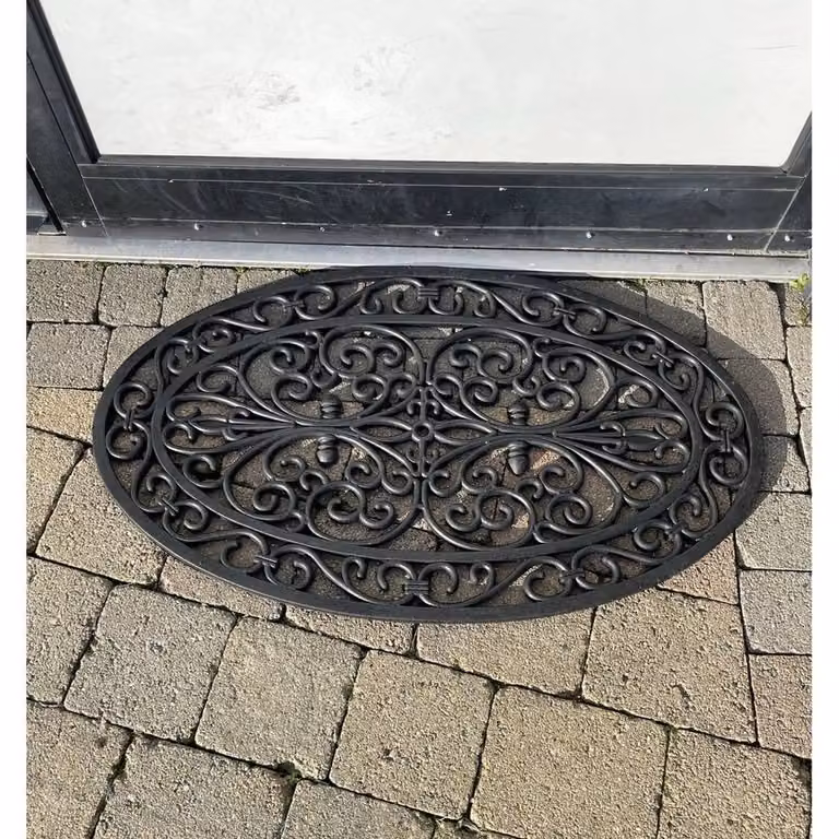 SPETLEK Black Rubber Circular Door Mat with Cast Iron Style Design, W: 45 cm, D: 75 cm