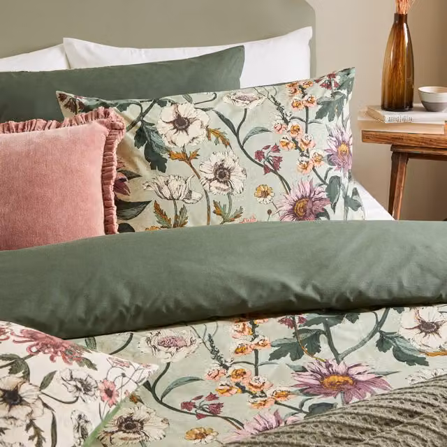 Make it a Home Wallflower Botanical Cotton Duvet Cover Set in Green