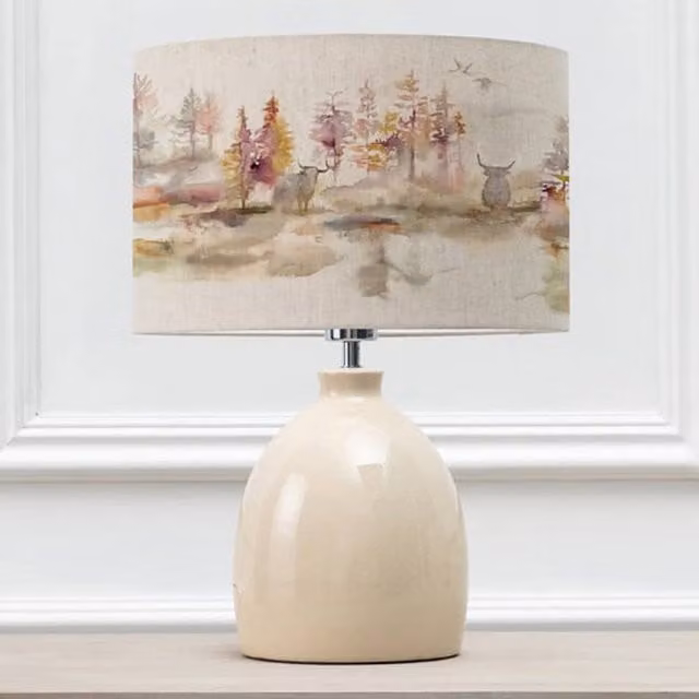 Voyage Maison Leura Ceramic Table Lamp with Caledonian Forest Eva Fabric Lampshade in Beige and Multicolour – 1