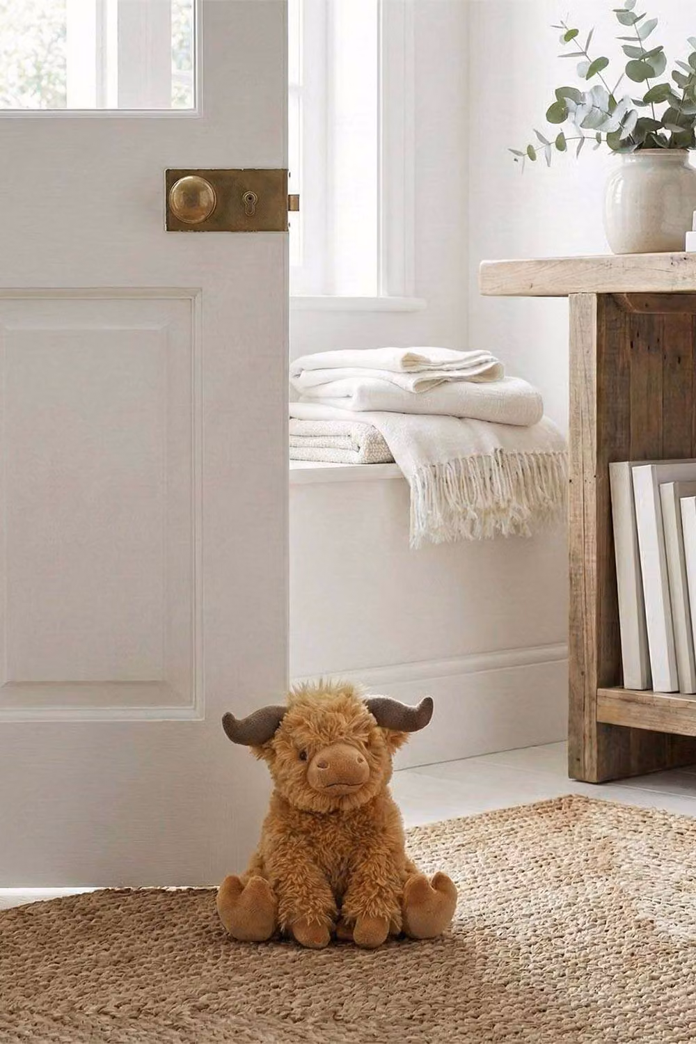 Homescapes Luxury Fabric Highland Cow Doorstop in Orange and Brown – 3