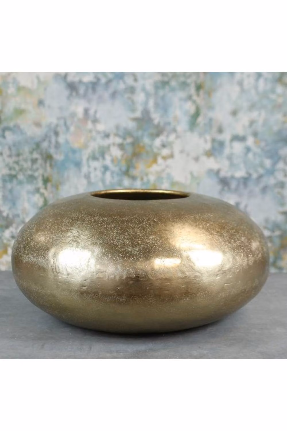 KDMD Gold Mayfair Pebble XL Round Metal Indoor Tabletop Planter in Gold and Bronze – 2