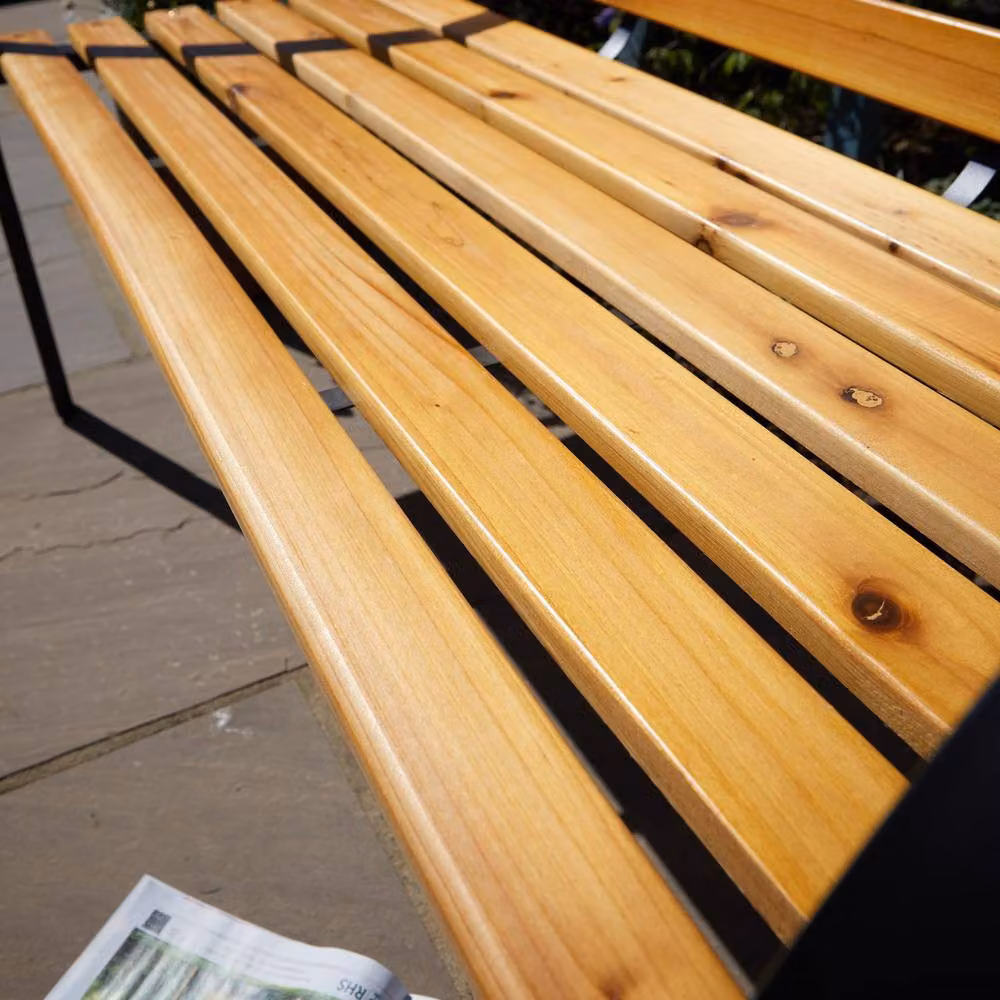 Home Source 2 Person Garden Bench with Metal Frame and Natural Curved Wooden Seats, Black, W/D/H: 122 x 60 x 80 cm – 2