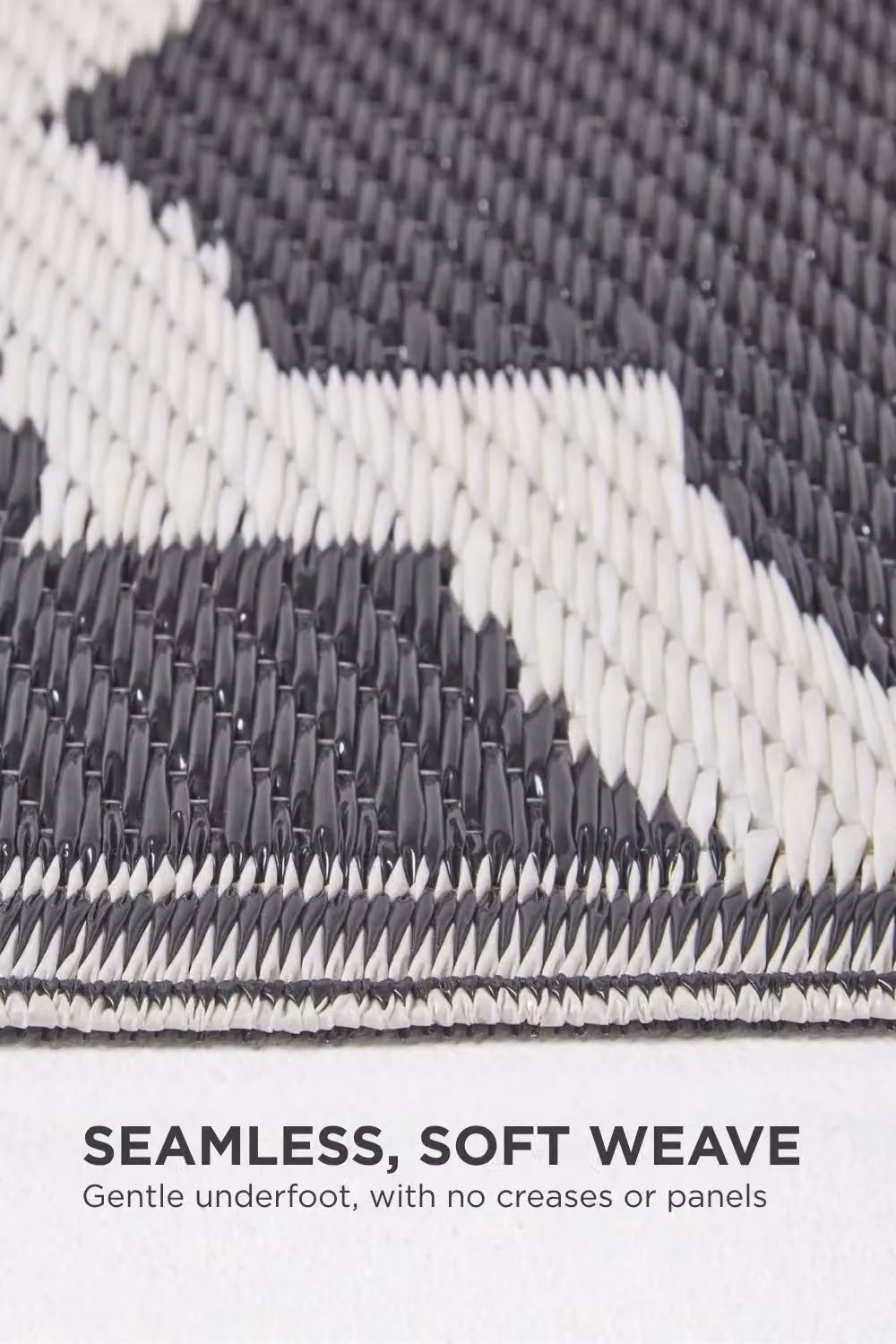 Homescapes Luxury Outdoor Rug Black and White Nola Geometric Reversible W/D: 200 x 75 cm – 3