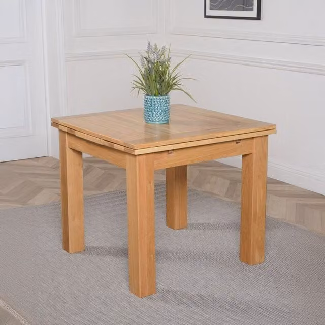 Thats Furniture Richmond Extendable Square Oak Dining Table in Brown, H 90 cm x W 90 cm x D 90 cm