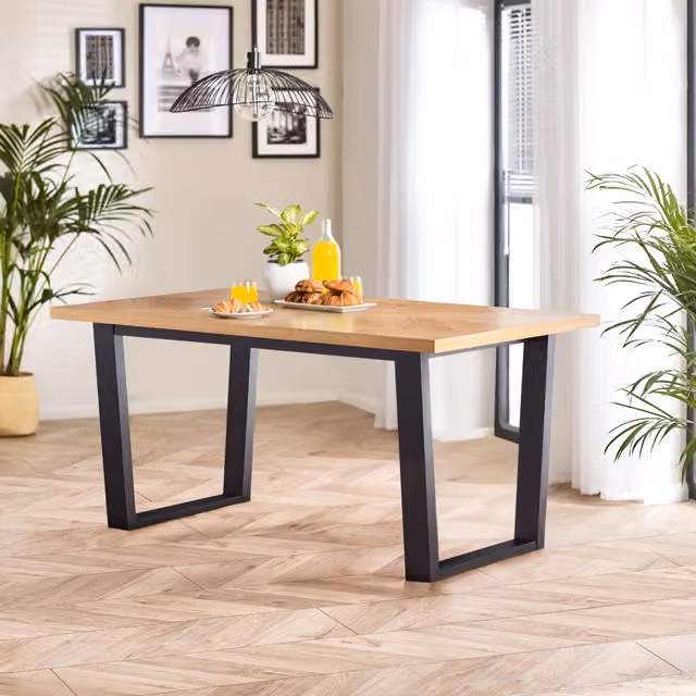 FurnitureboxUK Cotswold Rectangular Farmhouse Dining Table in Black and Oak