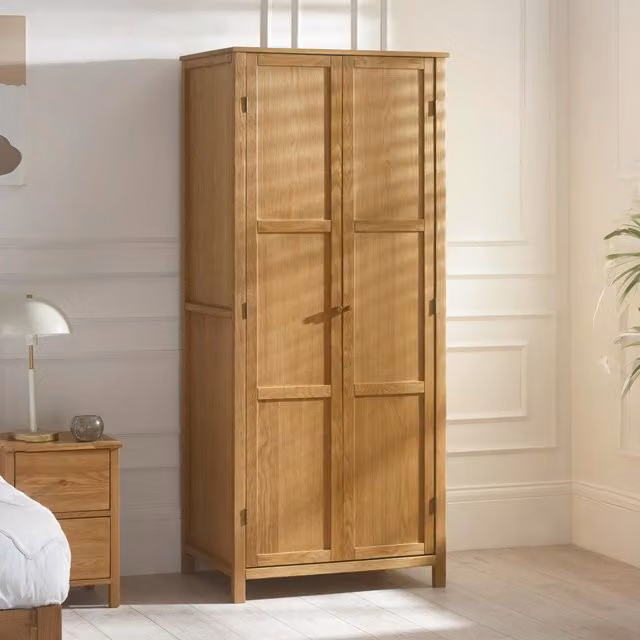 Julian Bowen Coxmoor Oak Wardrobe with Hinged Doors and Internal Shelving