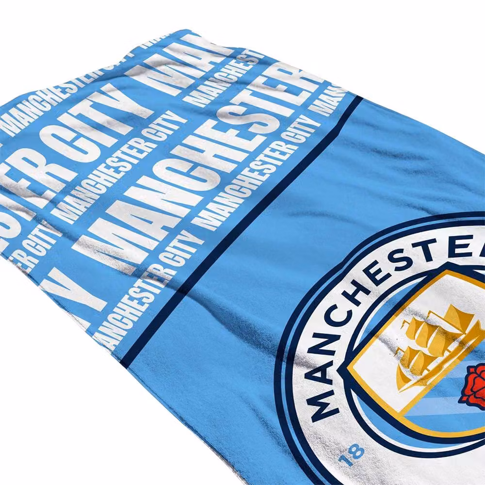 Manchester City FC Cityzens Crest Cotton Towel in Blue, 75 x 150 cm – 2