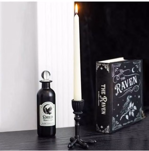 KDMD Raven Claw Taper Candle Holder in Black Metal – 1