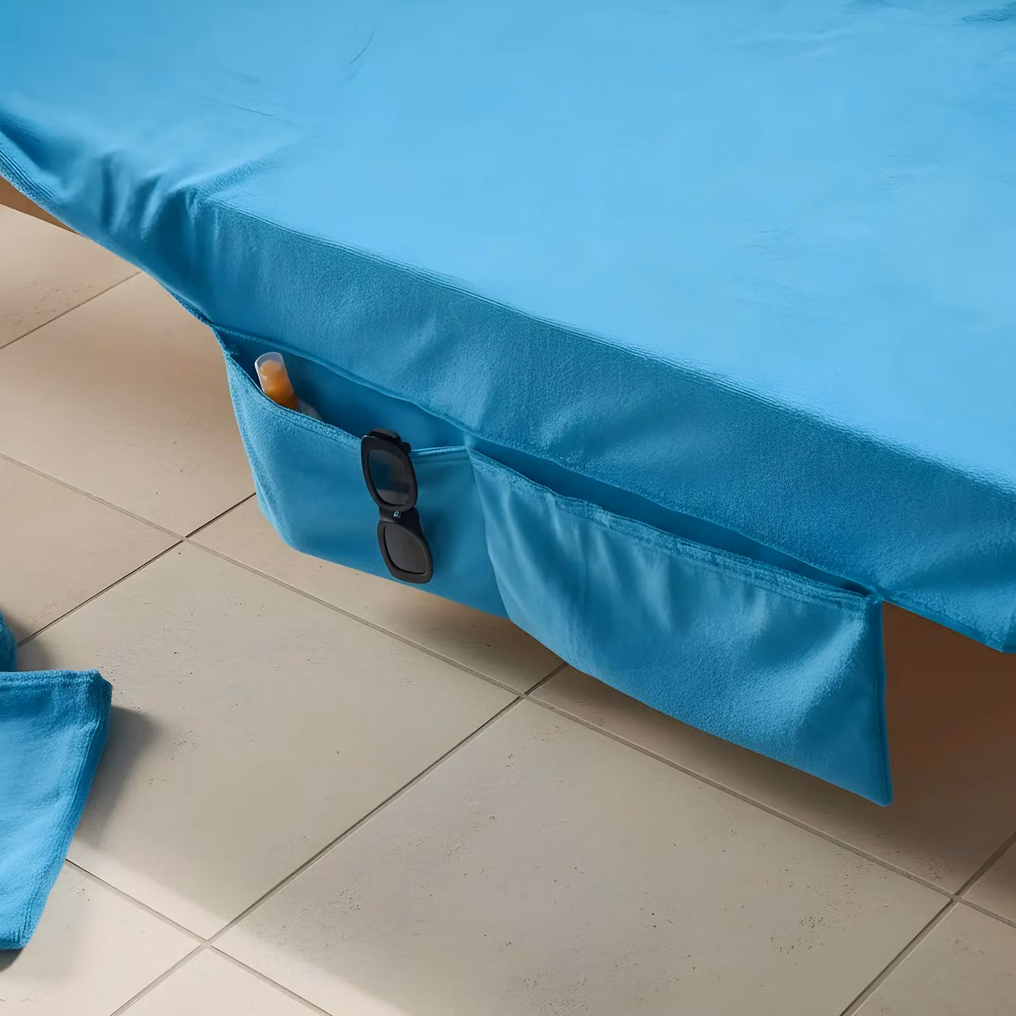 OHS Microfibre Quick Dry Absorbent Beach Towel with Bag in Bright Blue, W: 215 cm, H: 75 cm – 2