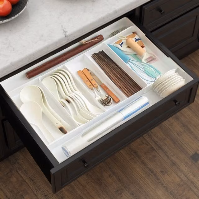 Komore White Plastic Adjustable Cutlery Tray with Multiple Compartments