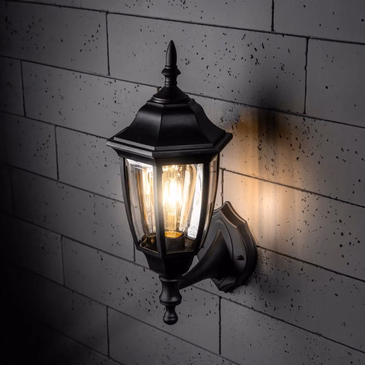 CGC Lighting Dada Black Vintage Outdoor Wall Lantern with Transparent Polycarbonate Shade, IP44, E27 – 3