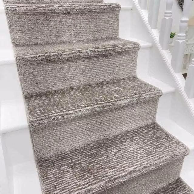 runrug Quin Stair Runner Carpet in Mid Grey, W: 66 cm, L: 510 cm – 1