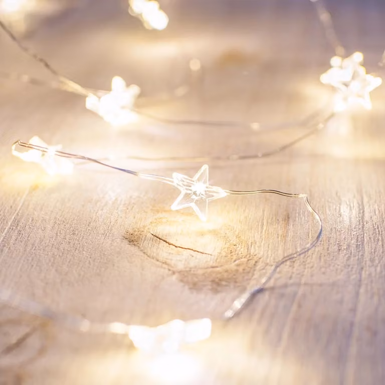 Lights4fun Christmas Star Fairy String Lights with 40 Warm White LED Micro Bulbs on Silver Wire, Battery Operated with Timer, 3.9m