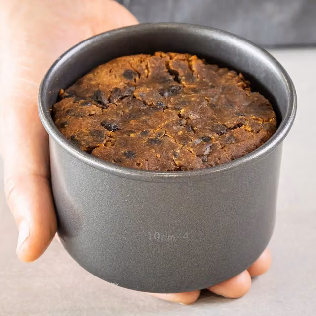 MasterClass Non-Stick Loose Base Deep Cake and Pork Pie Pan, Grey, Diameter: 10 cm