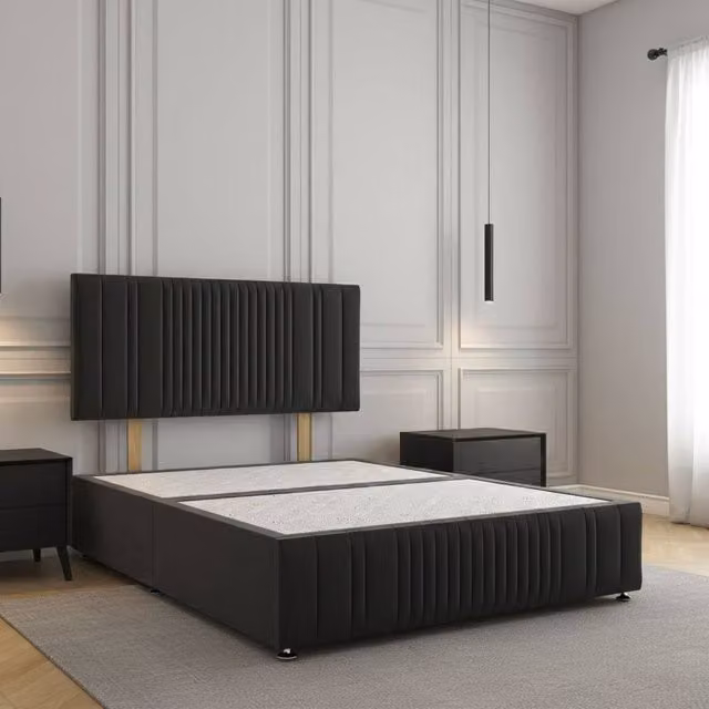 REGIONAL FURNISHINGS Plush Velvet Double Divan Bed with 24 inch Headboard and Footboard in Black, W/D/H: 140 x 200 cm