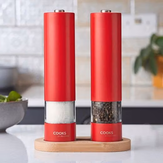 Cooks Professional Electric Salt and Pepper Mill Set with Bamboo Base in Red