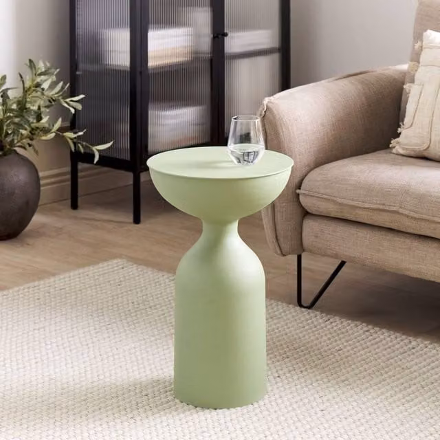 Wyld and Coco Light Green Geometric Metal Side Table, W/D/H: 36 x 36 x 36 cm