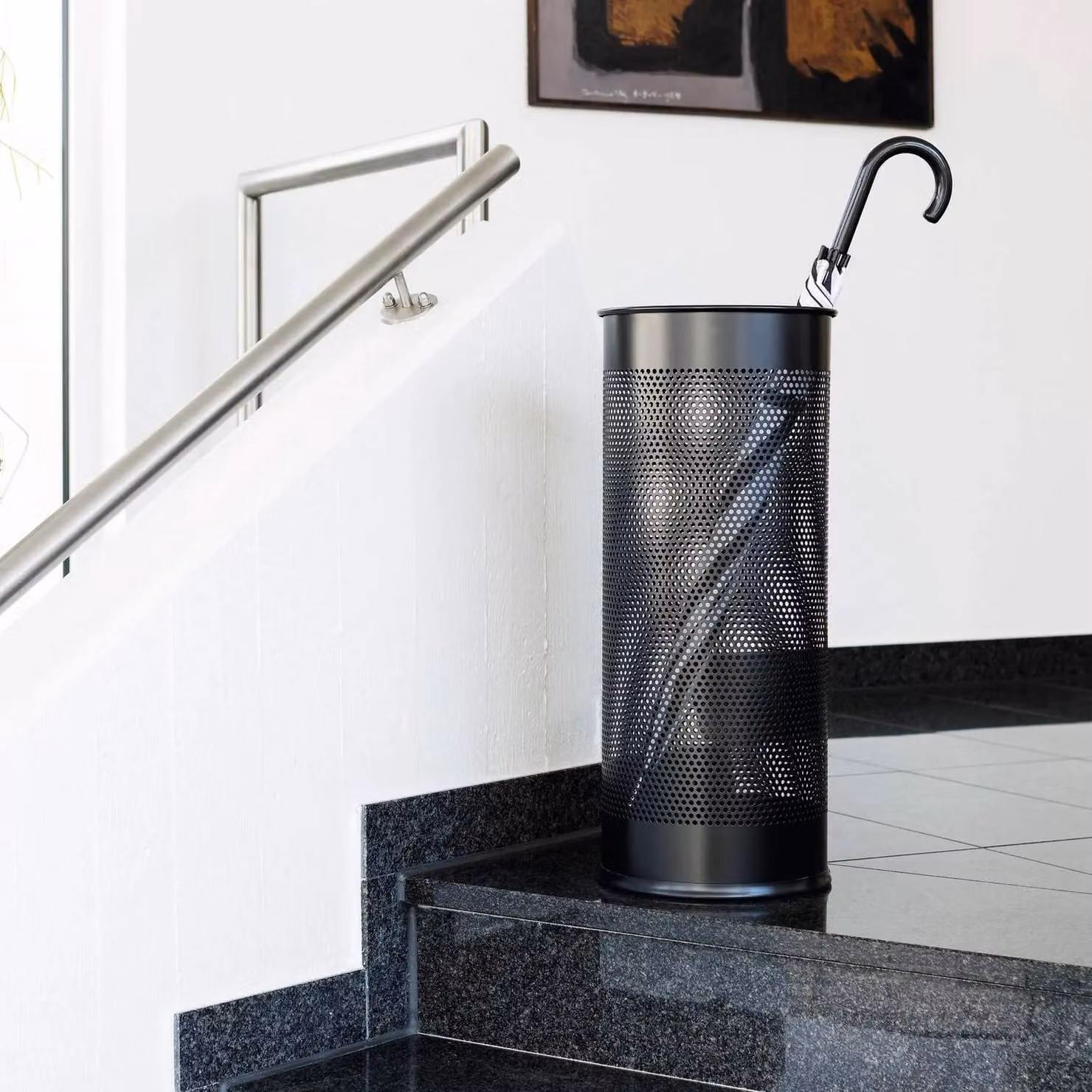 Durable Black Stainless Steel Freestanding Umbrella Stand – 3