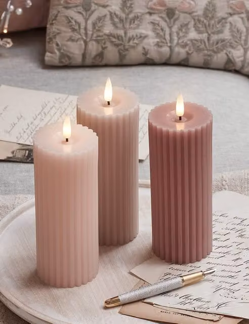 Lights4fun TruGlow Set of 3 Fluted Pink Wax LED Pillar Candles with Flicker Effect and Timer