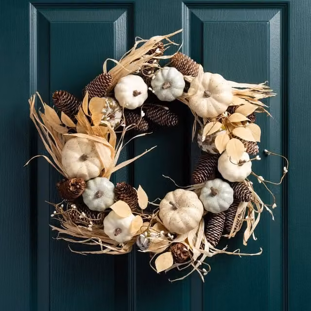 Scottish Everlastings Ltd Premium Pumpkin Wreath in Beige, Diameter: 45 cm