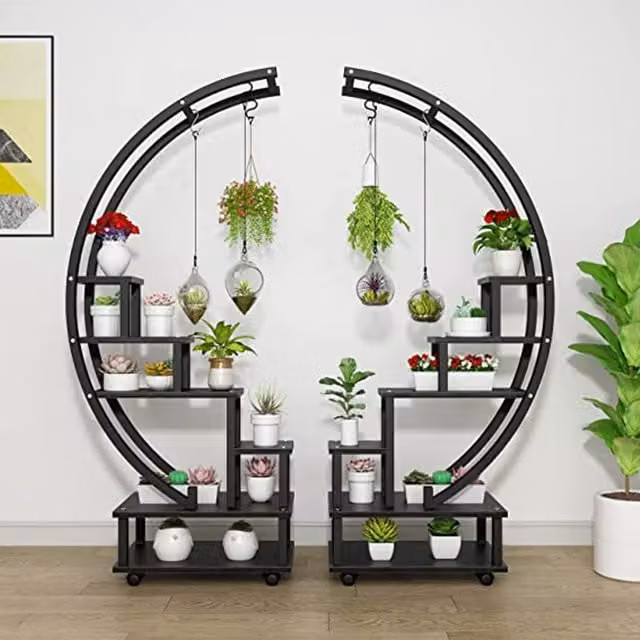 Livingandhome Black Heart-Shaped Wooden Plant Stand