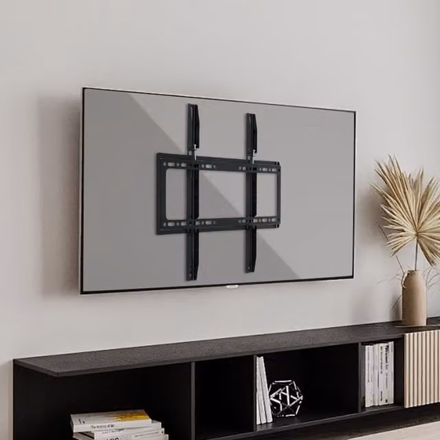 Livingandhome Black Wall Mounted Metal TV Bracket