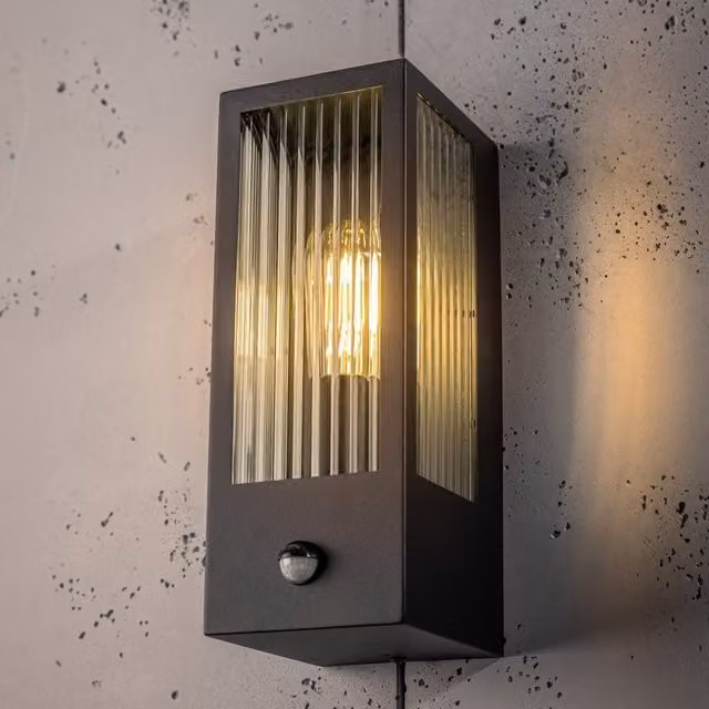 CGC Interiors Stella Bevelled Glass Outdoor Box Wall Light in Black, 20W