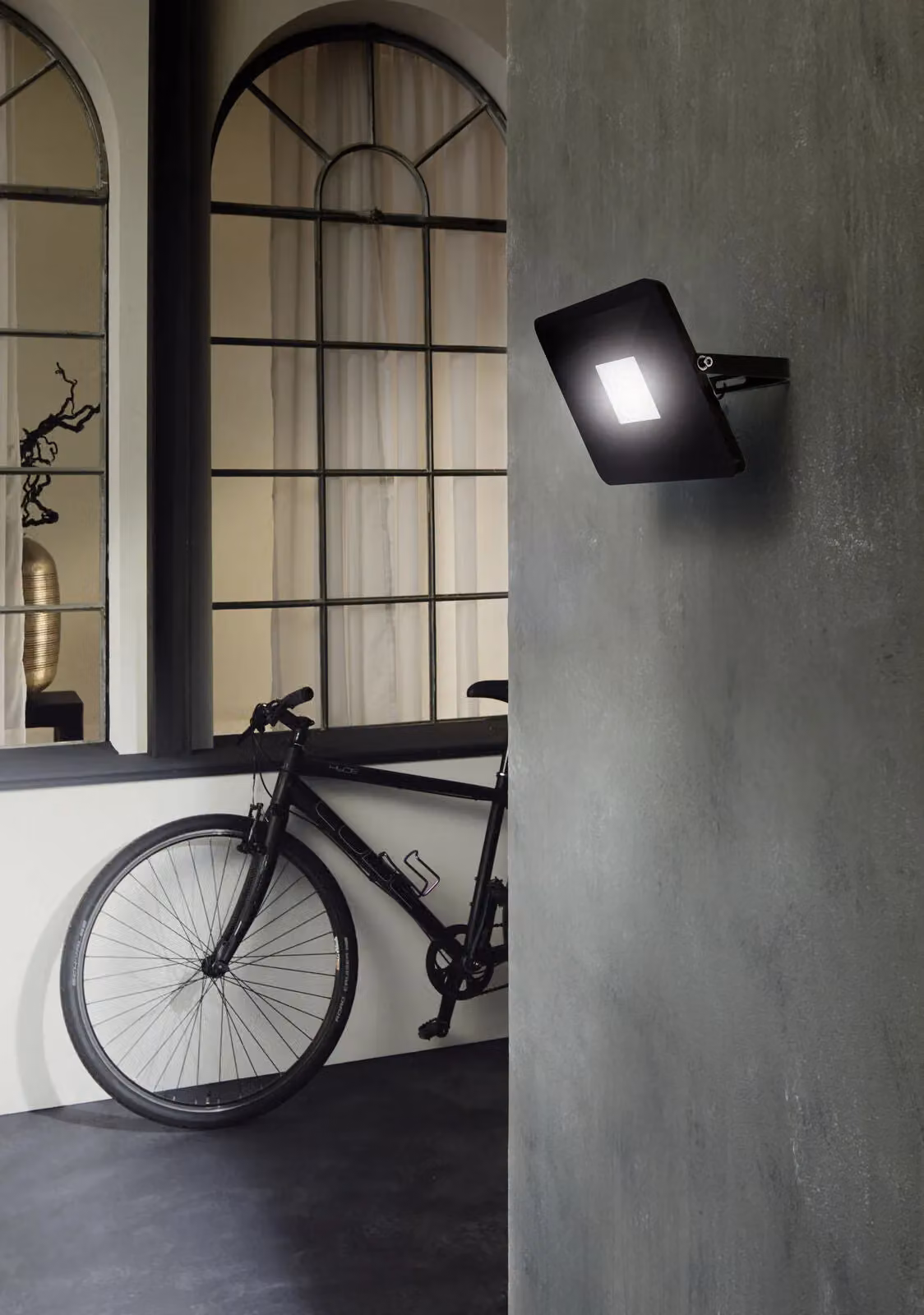 Loops 2 Pack Black Adjustable 50W LED IP65 Outdoor Wall Floodlight – 3