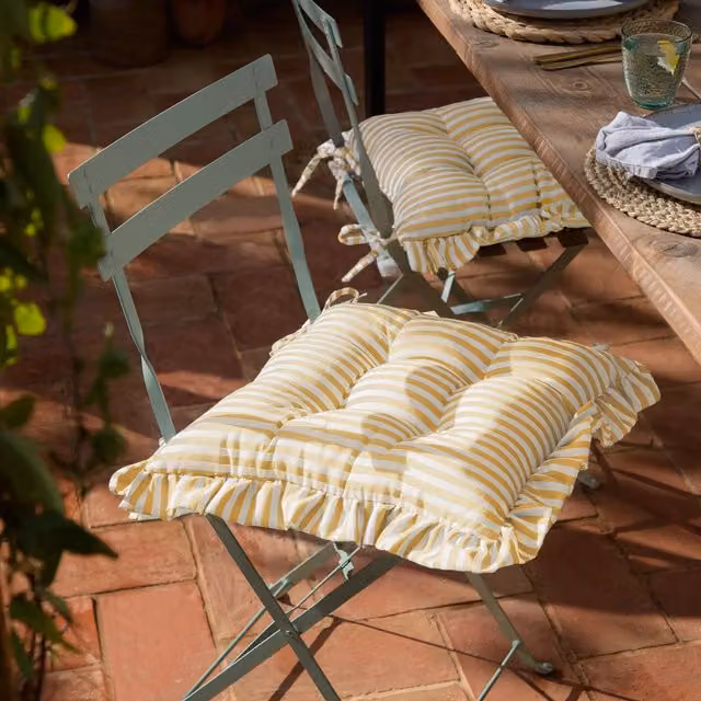 Wylder Millie Ruffle Set of 2 Yellow Weatherproof Outdoor Seat Pads, W/D/H: 40 x 40 x 40 cm