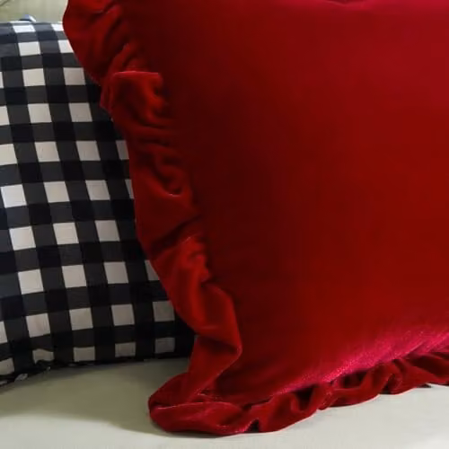 OHS Velvet Plush Square Cushion Covers, Red, 2 Pack, W/D/H: 45 x 45 x 45 cm – 2