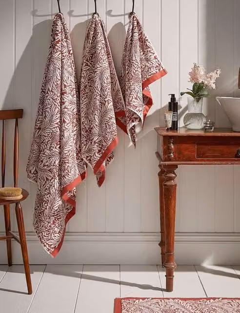 William Morris At Home Pink Mix Floral Pure Cotton Larkspur Towel