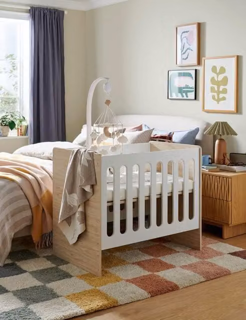 Mamas & Papas Vyne Mini Cot in Light Brown
