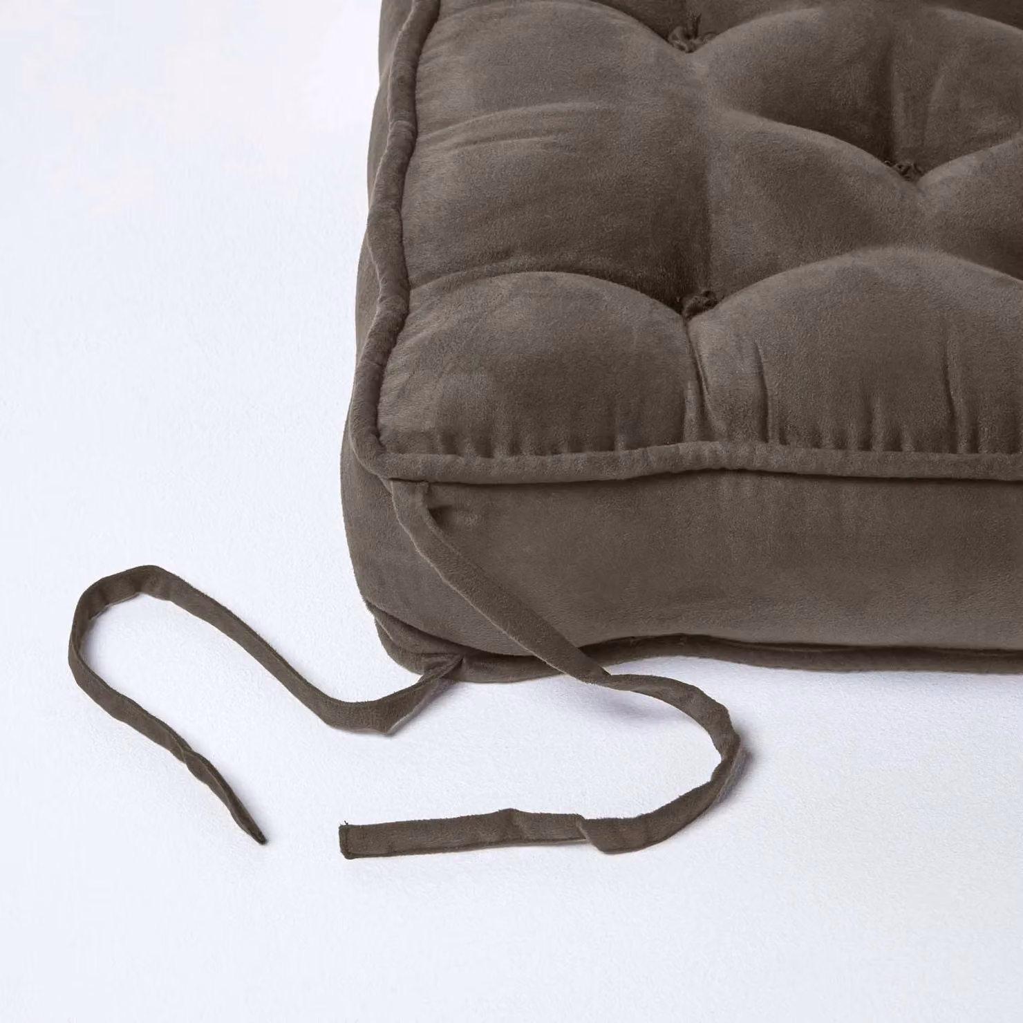 Homescapes Grey Faux Suede Dining Chair Booster Cushion, W/D/H: 40 x 40 x 10 cm – 3