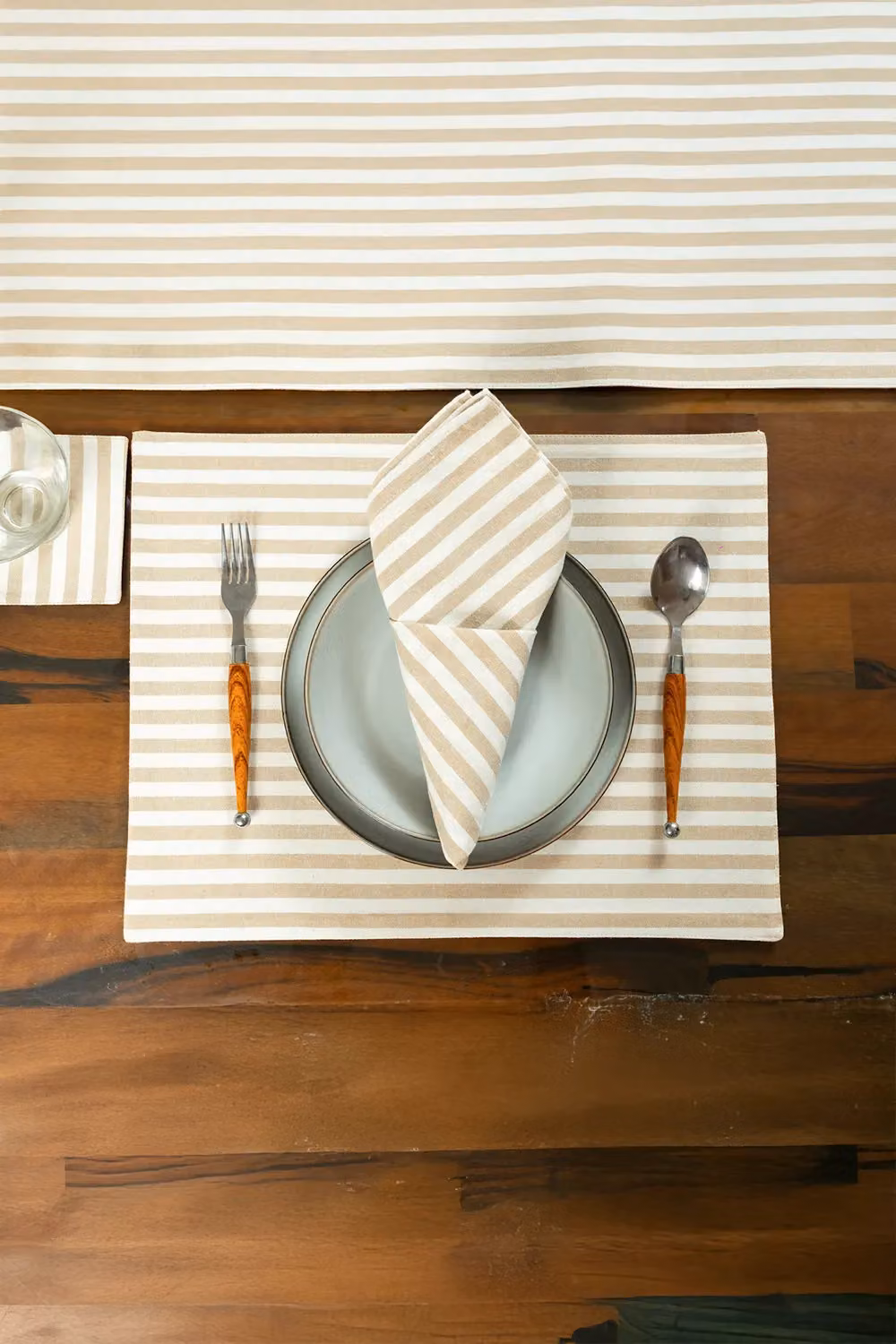 Deyongs Classic Striped Table Set in Beige, including Table Runner, Placemats and Napkins – 2