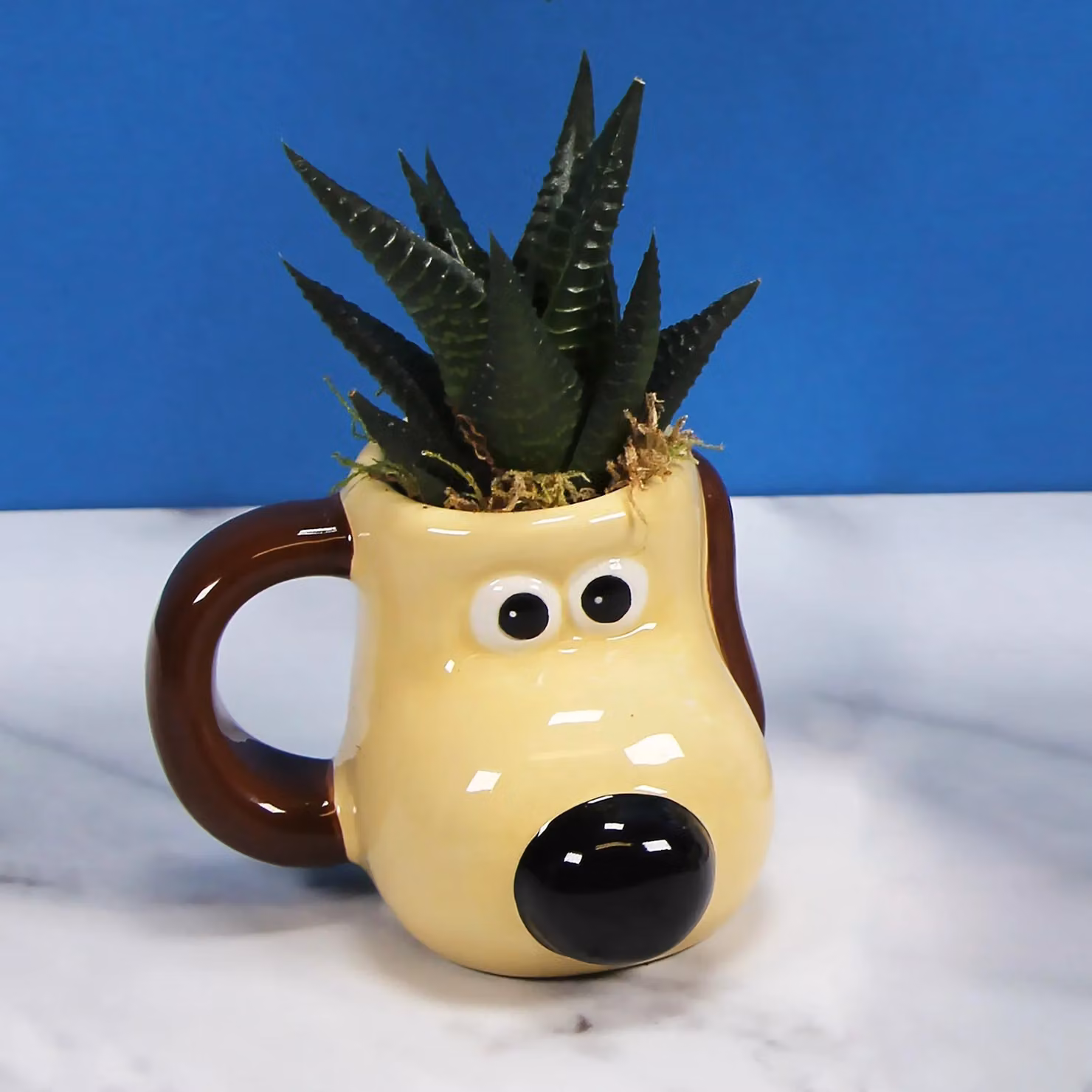 Half Moon Bay Wallace & Gromit Gromit 3D Shaped Ceramic Mini Espresso Mug, 75ml, Multicolour and Brown – 4