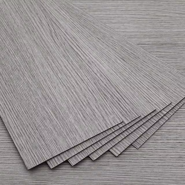 SPETLEK 36-Piece Self-Adhesive Wood-Look PVC Floor Tiles in Grey, W: 52 cm, L: 1000 cm