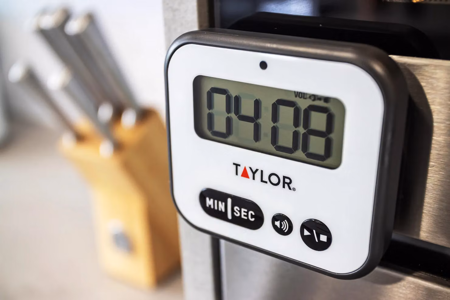 Taylor Professional Digital Kitchen Timer with Alert Light and Stopwatch Function, White and Black, W: 5 cm, D: 8.5 cm, H: 7.5 cm – 7