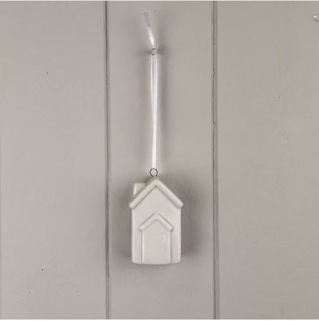 KDMD White Ceramic Hanging House Decoration - Medium