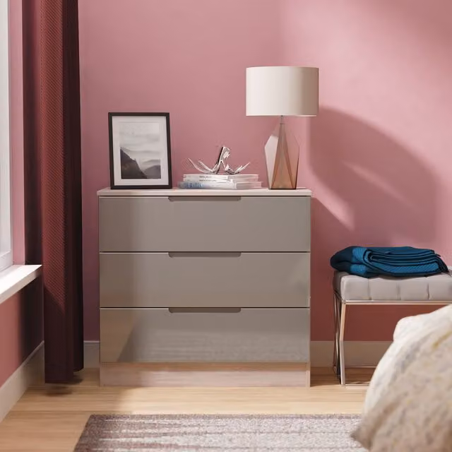 2 U Lucca 3 Drawer Chest in Grey – 1