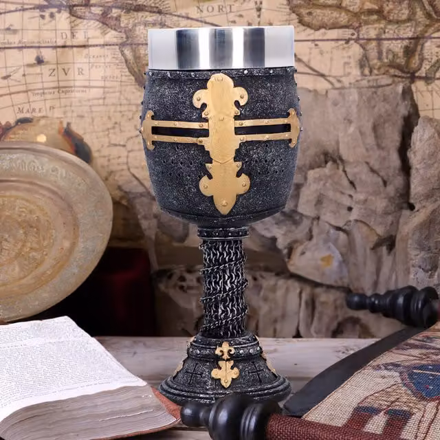 Nemesis Now Crusader Medieval Knight Chainmail Wine Goblet in Black, Silver and Gold
