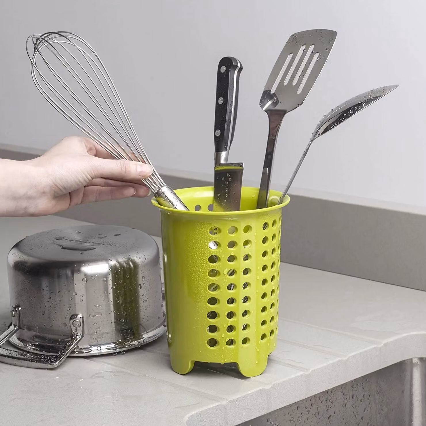 Zeal Melamine Cutlery Drainer and Utensil Pot in Green, W/D/H: 14 x 14 x 17 cm – 4