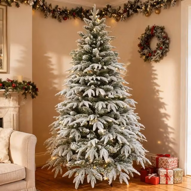 Shatchi 1.2m Pre-Lit Lapland Fir Artificial Christmas Tree in Green with Warm White LEDs – 1