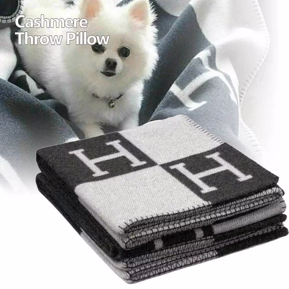 SPETLEK Wool and Cashmere Plaid Blanket in Black, W: 100 cm, L: 190 cm – 4