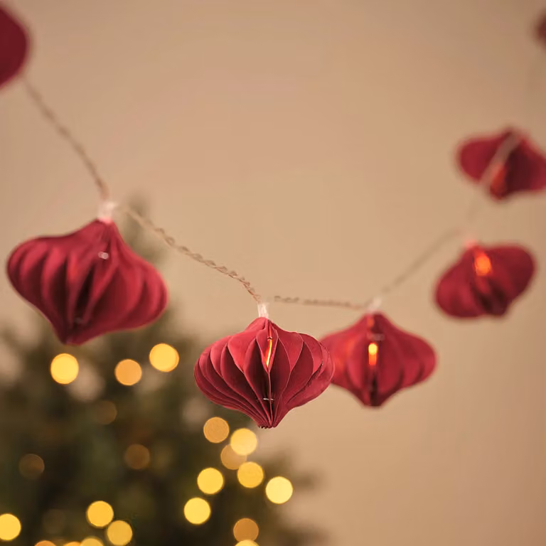 10 Red Paper Christmas Bauble LED Fairy Lights with Warm White Battery Operated Bulbs